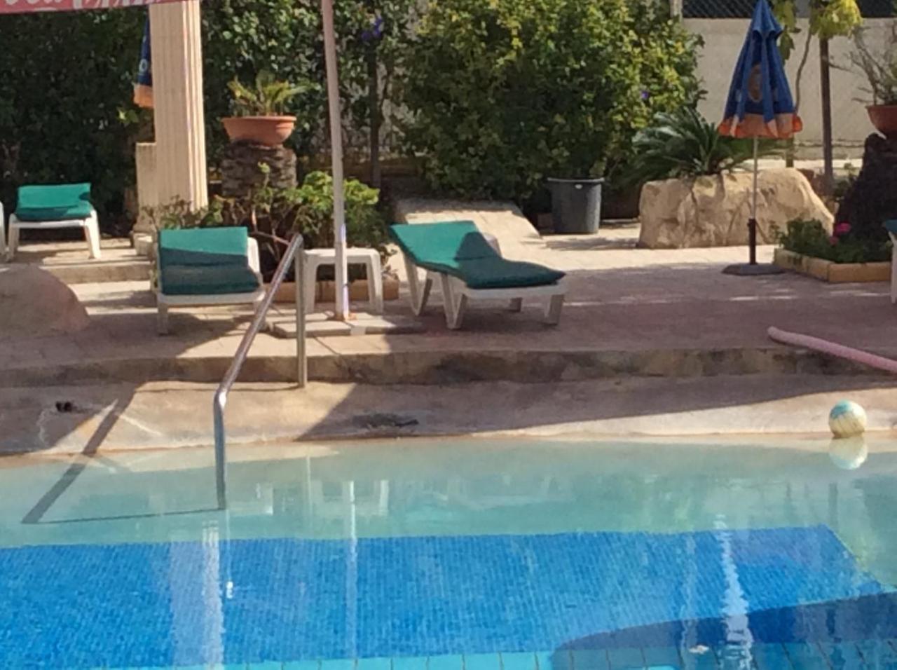 Kings Annex Aparthotel Paphos Bagian luar foto