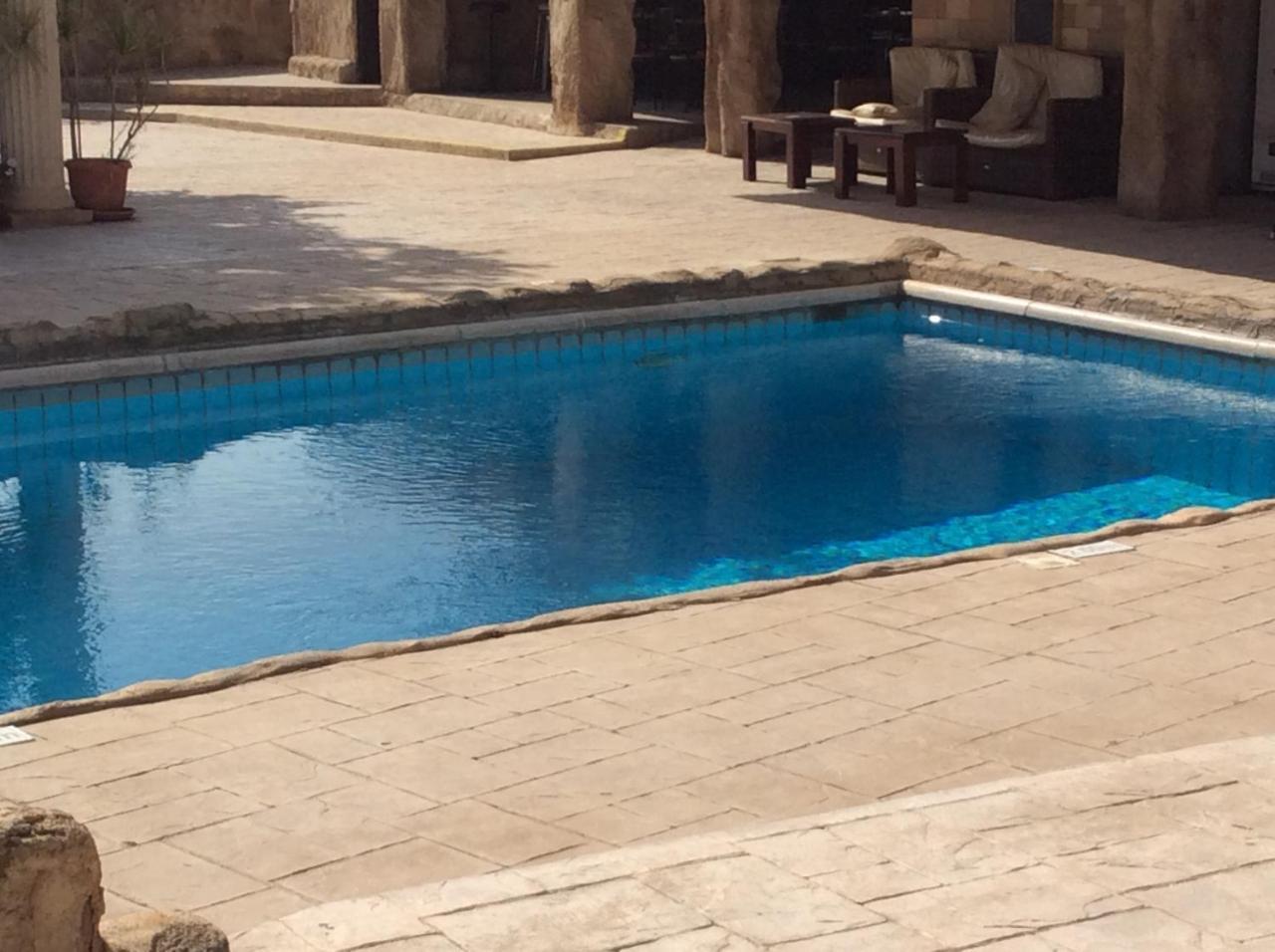 Kings Annex Aparthotel Paphos Bagian luar foto